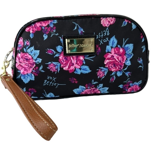 Betsey Johnson Floral Cosmetic Travel Case - Picture 1 of 9
